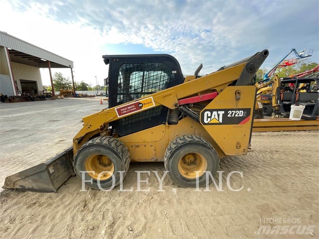 CAT 272D2 Kompaktlastare