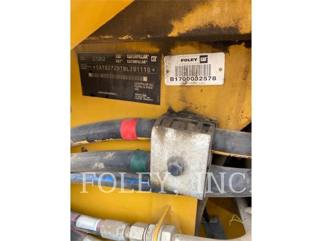 CAT 272D2 Kompaktlastare