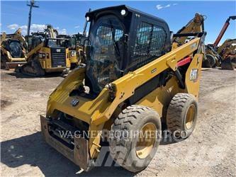 CAT 272D3 Kompaktlastare