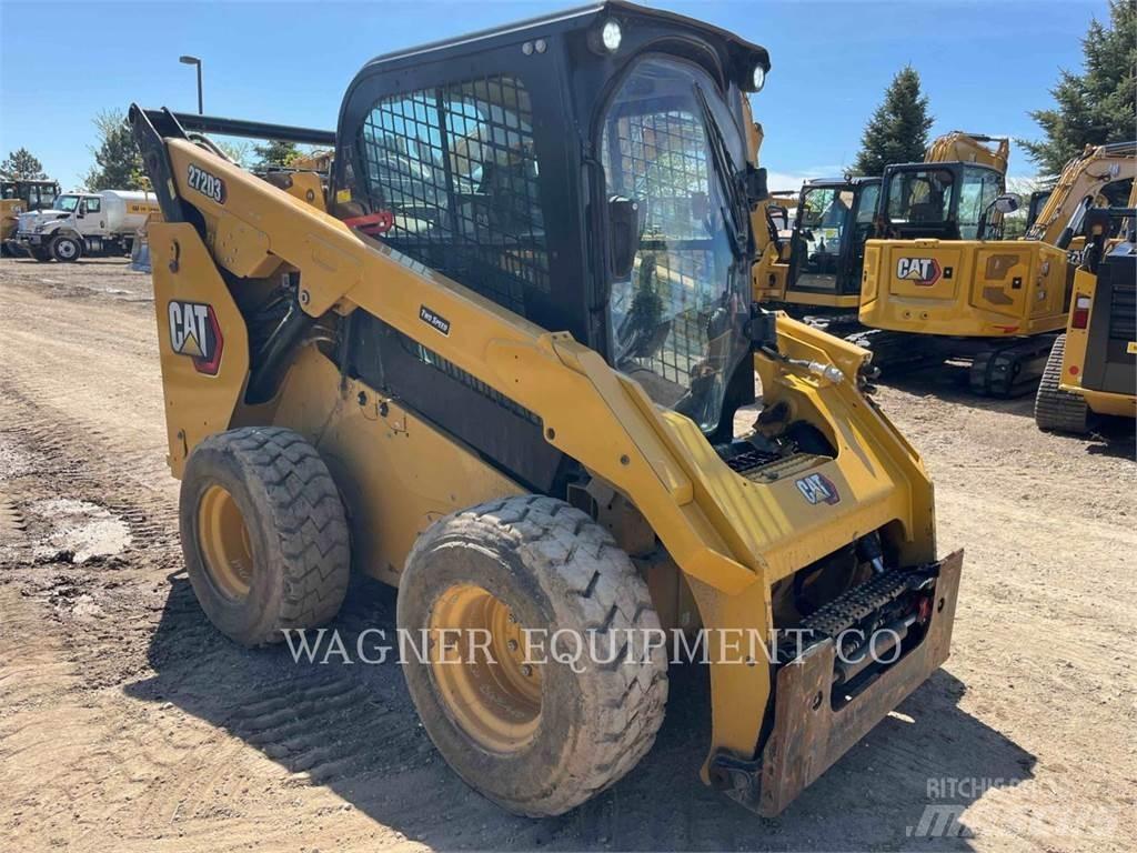 CAT 272D3 Kompaktlastare
