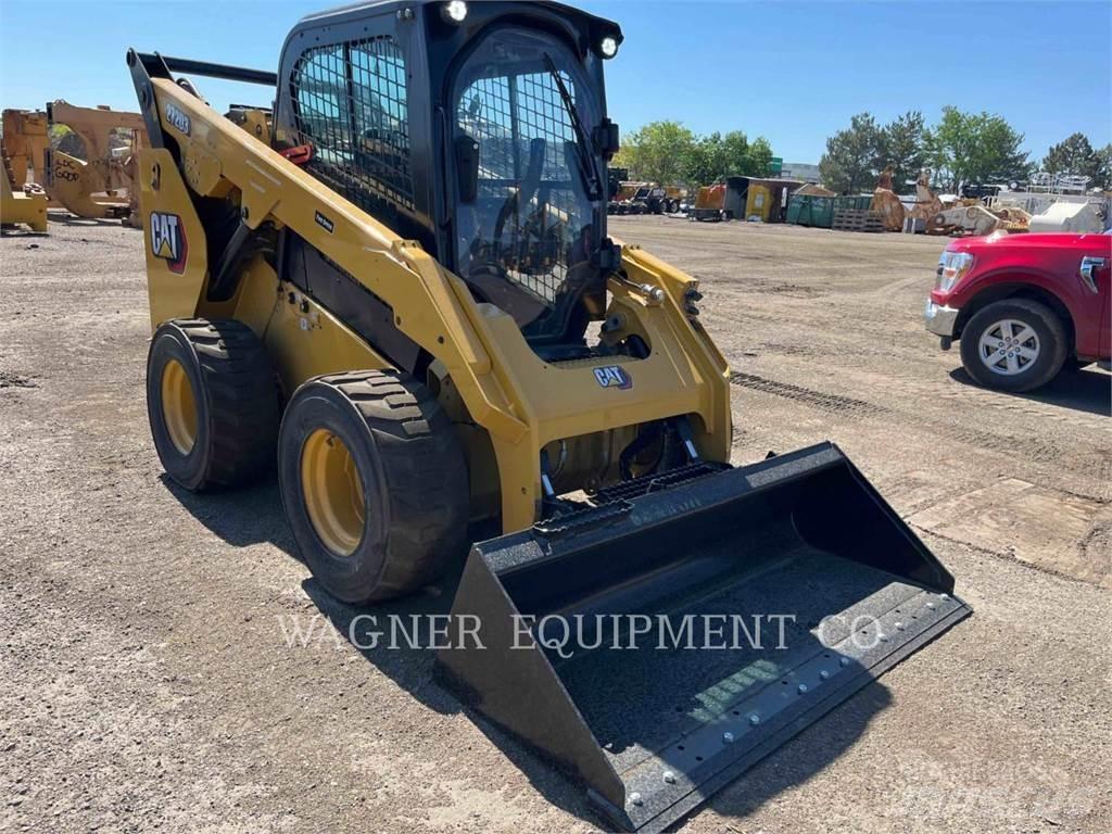 CAT 272D3 Kompaktlastare