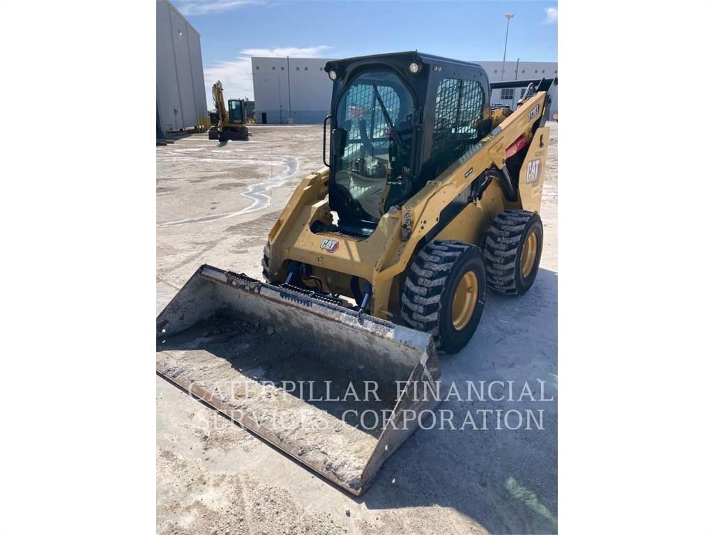 CAT 272D3 Kompaktlastare