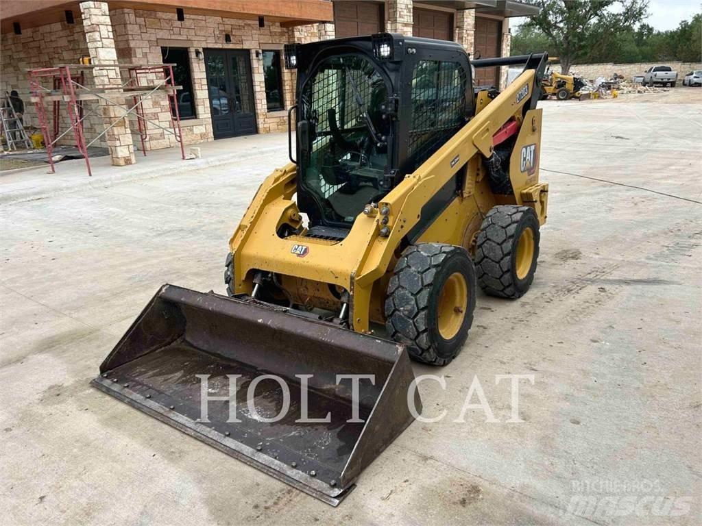 CAT 272D3 Kompaktlastare