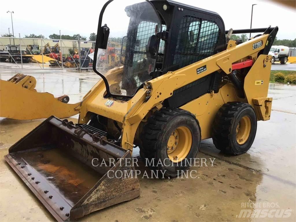 CAT 272D3 Kompaktlastare