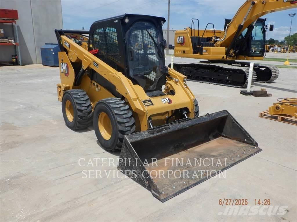 CAT 272D3 Kompaktlastare
