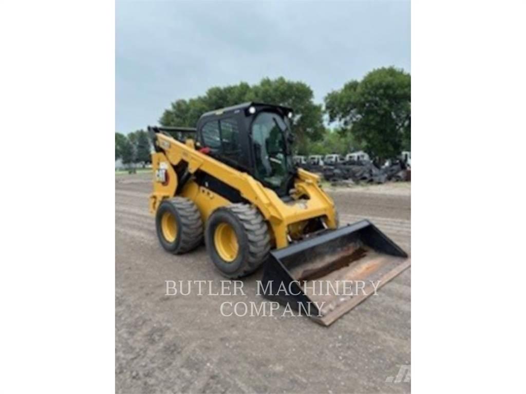 CAT 272D3 Kompaktlastare