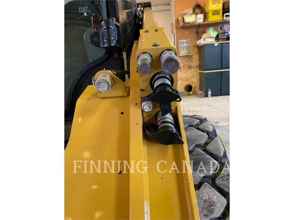 CAT 272D3 XE Kompaktlastare