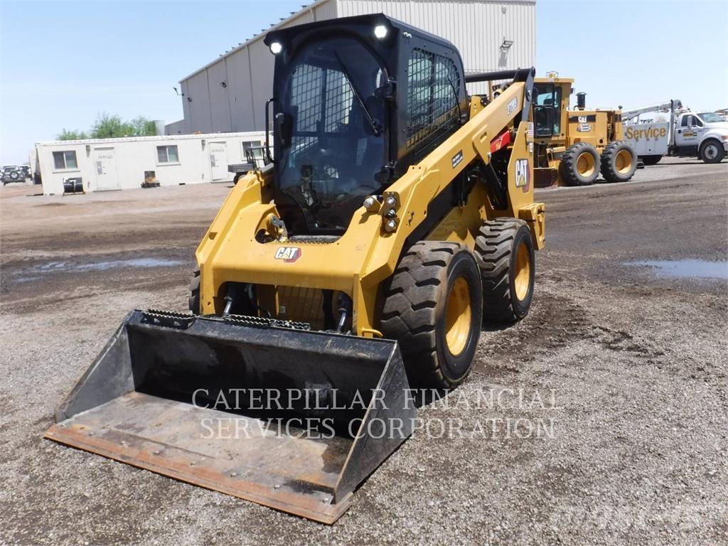CAT 272D3HF Kompaktlastare