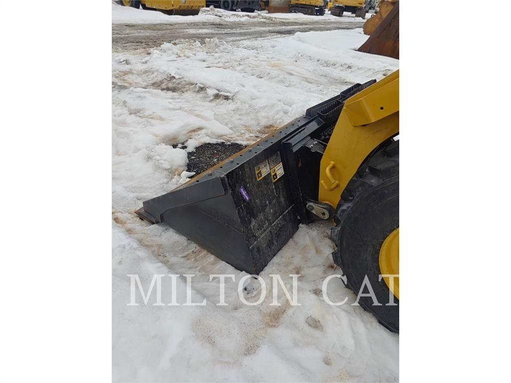 CAT 272D3XE Kompaktlastare