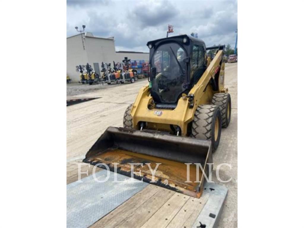 CAT 272D3XE Kompaktlastare