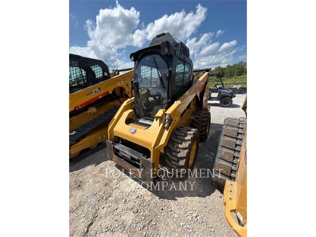 CAT 272D3XPS2C Kompaktlastare