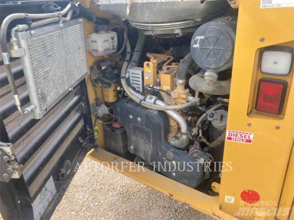 CAT 279D3 Kompaktlastare