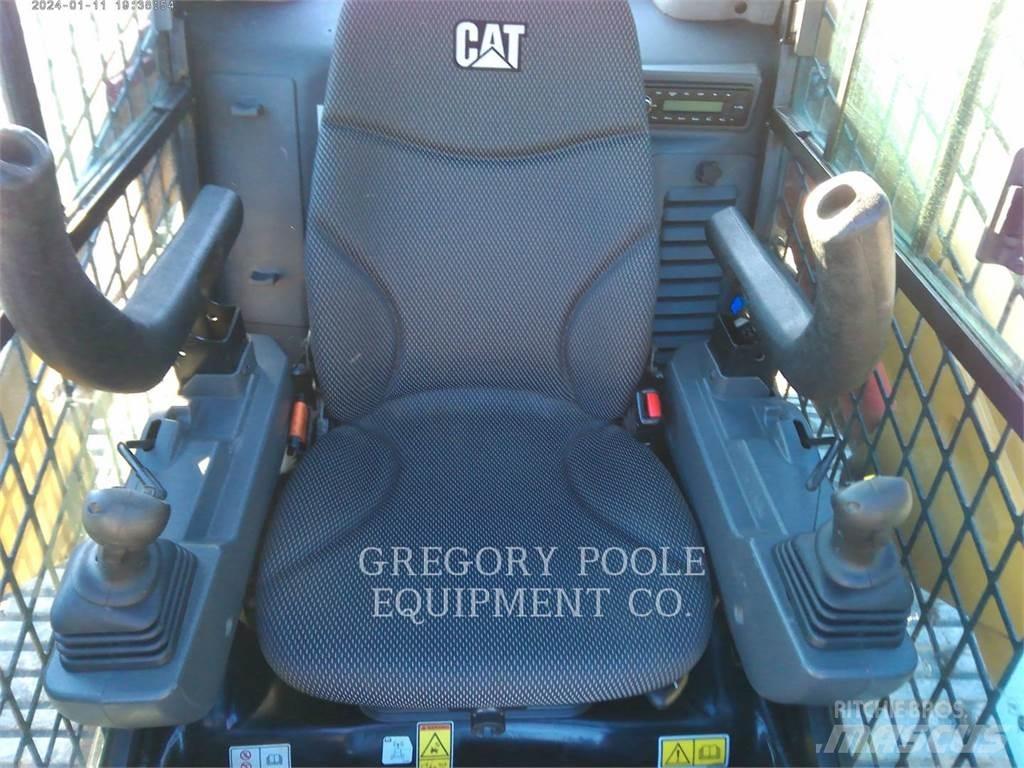 CAT 279D3 Bandlastare
