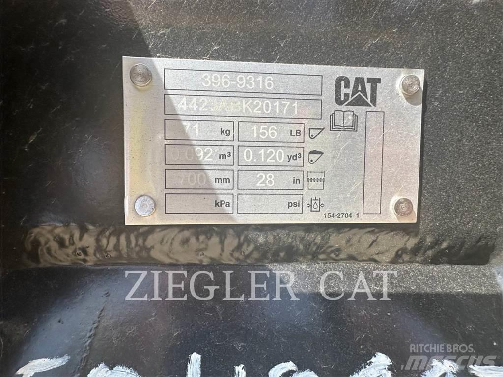CAT 28 GP BUCKET Skopor