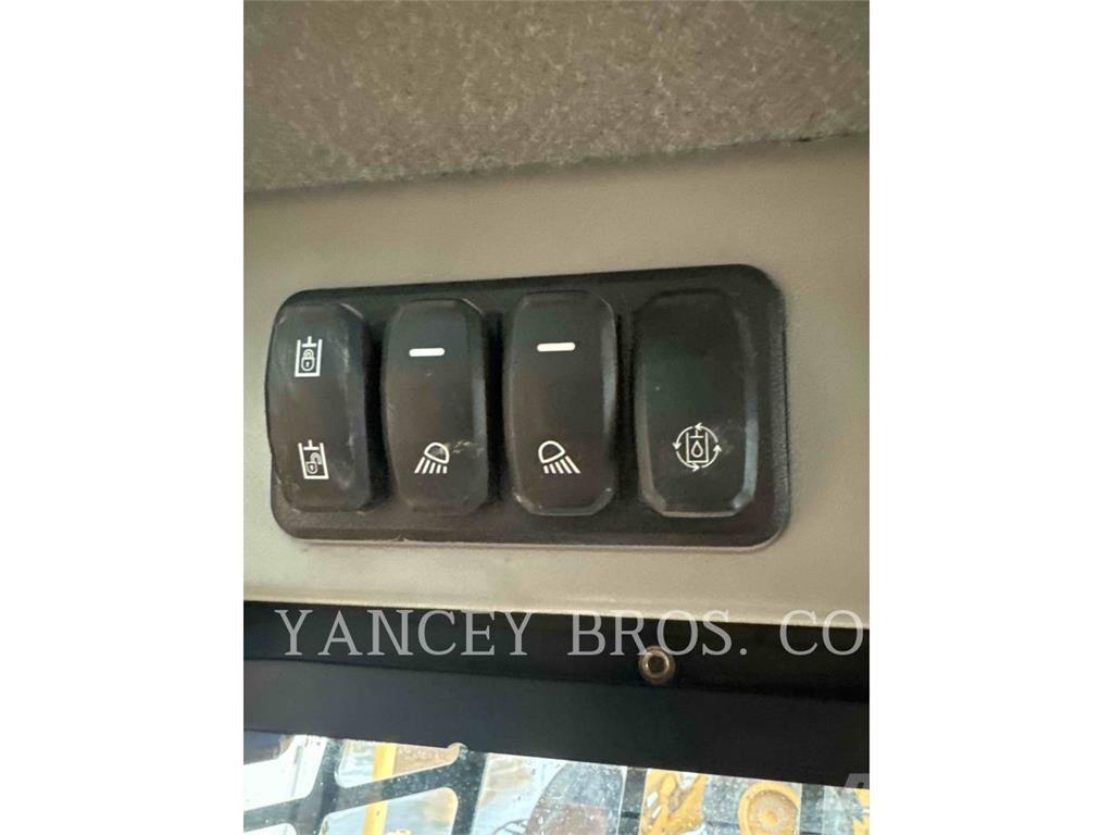 CAT 289D3 Bandlastare