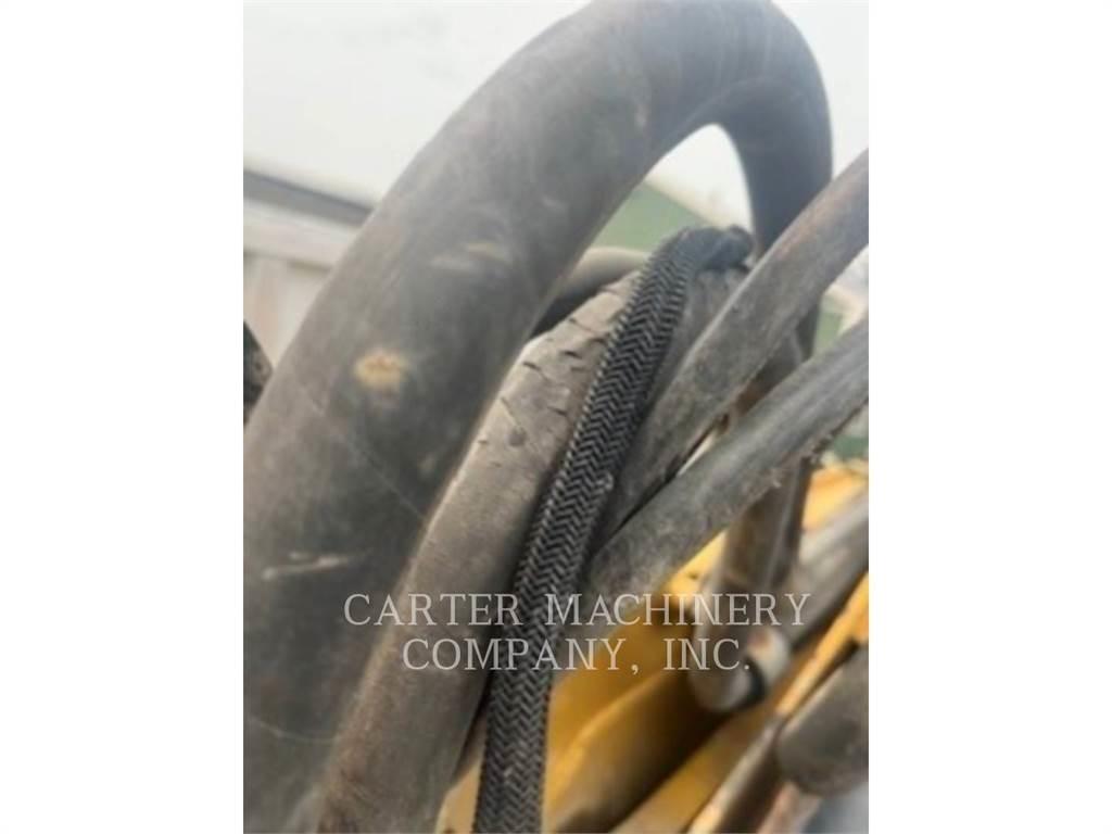 CAT 299C Kompaktlastare