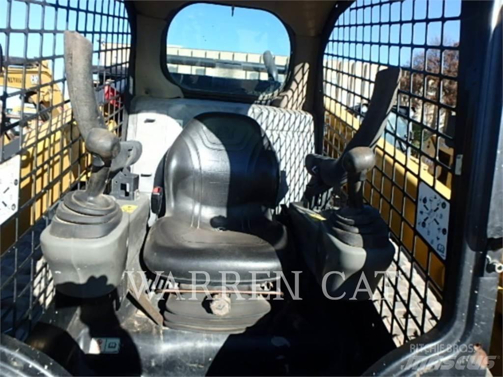 CAT 299D2 Bandlastare