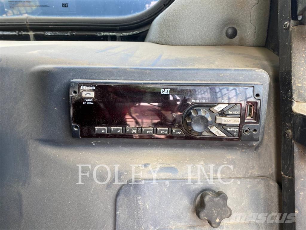 CAT 299D2 Bandlastare