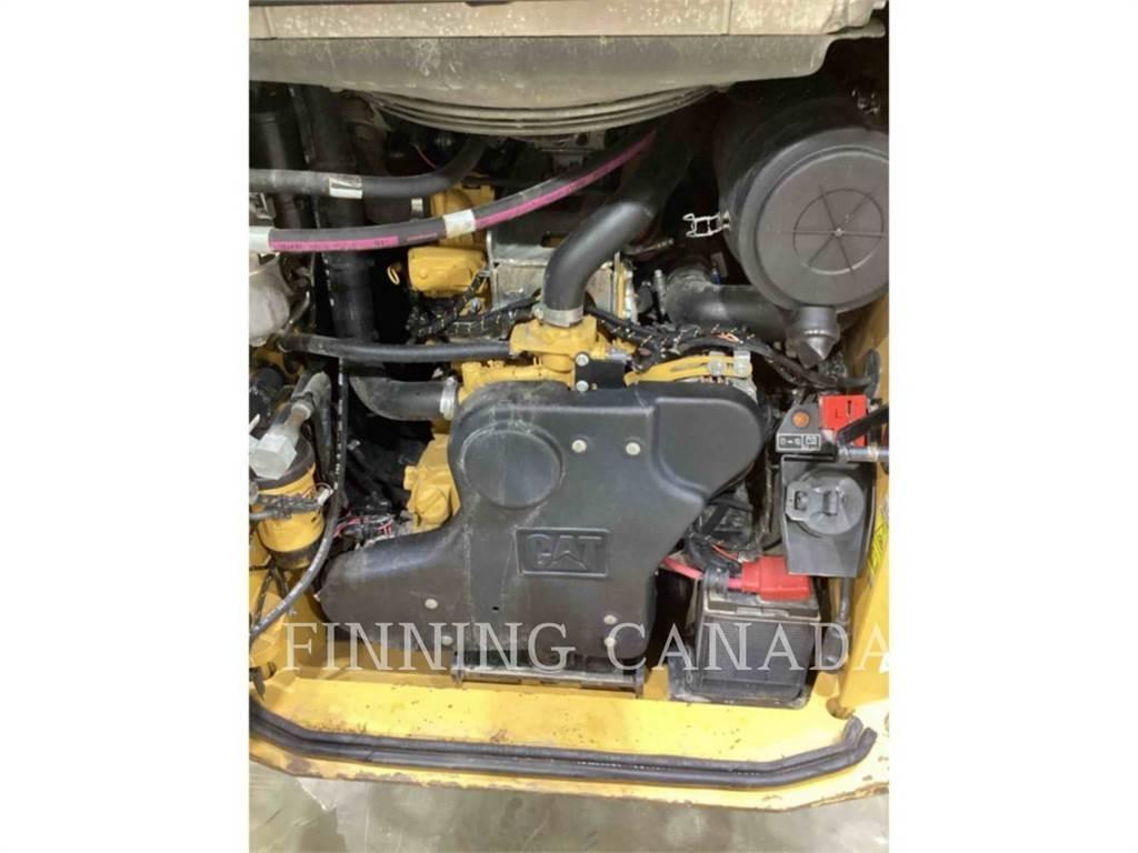CAT 299D3 Bandlastare