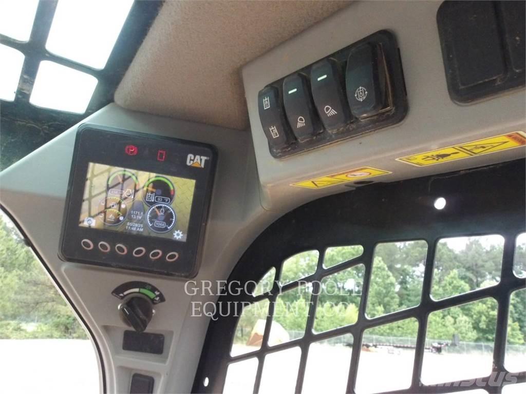 CAT 299D3 Bandlastare