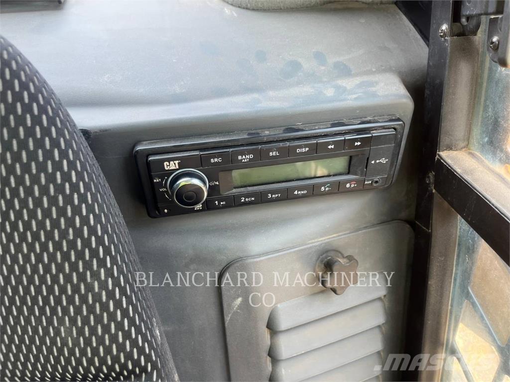 CAT 299D3 Bandlastare