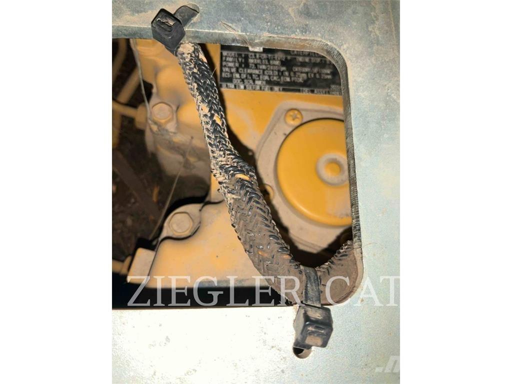 CAT 299D3 Bandlastare