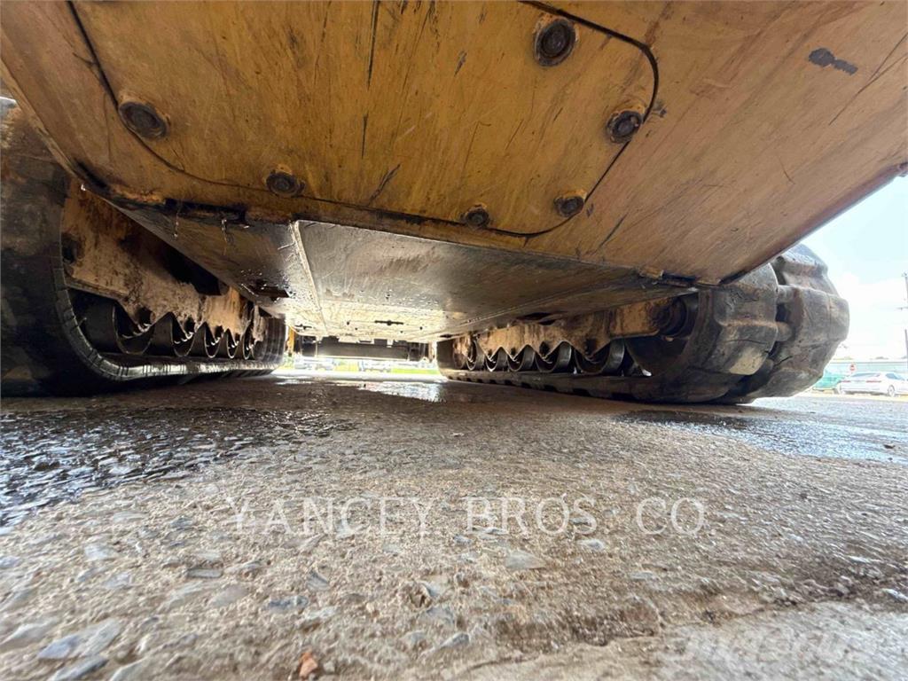 CAT 299D3XE Bandschaktare