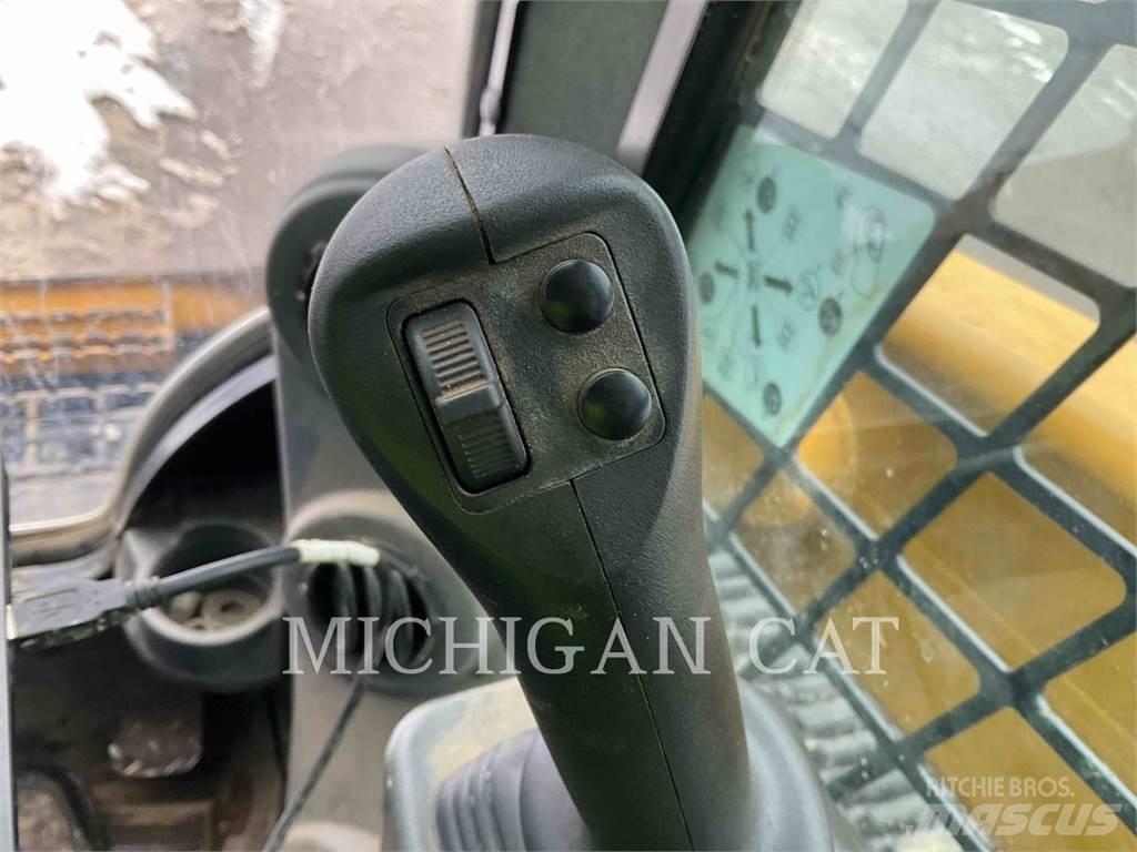 CAT 299D3XE D2AQBR Kompaktlastare