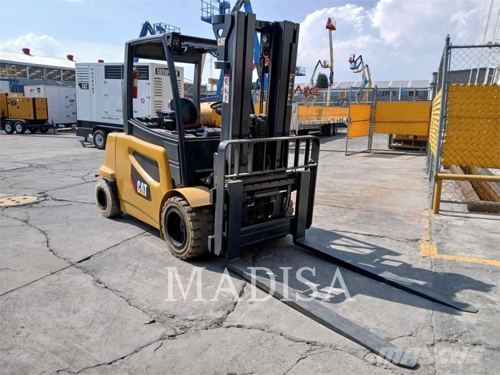 CAT 2EP11000 Elmotviktstruckar
