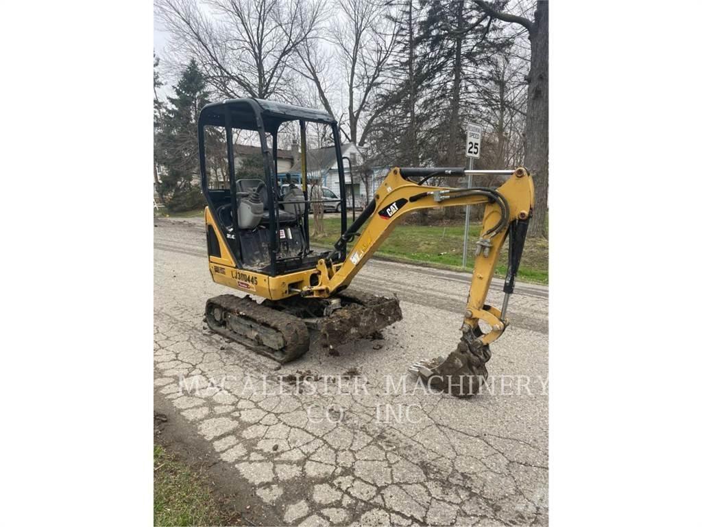 CAT 301.4C Bandgrävare