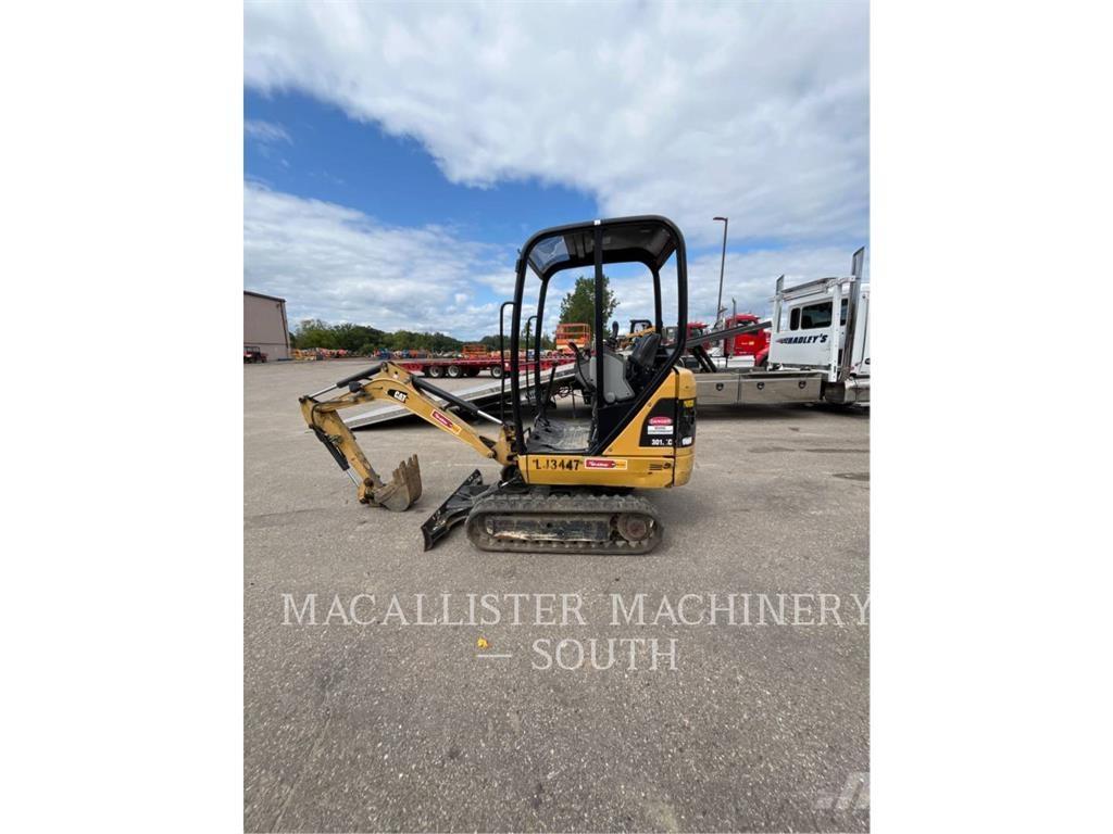 CAT 301.4C Bandgrävare