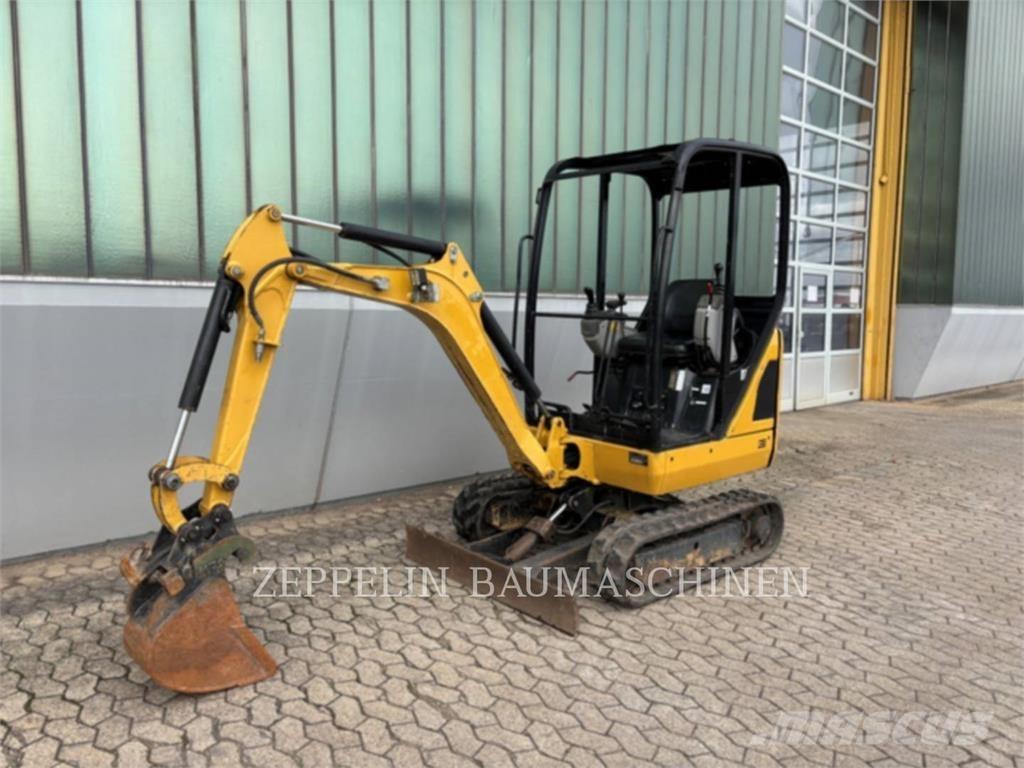 CAT 301.4C Bandgrävare