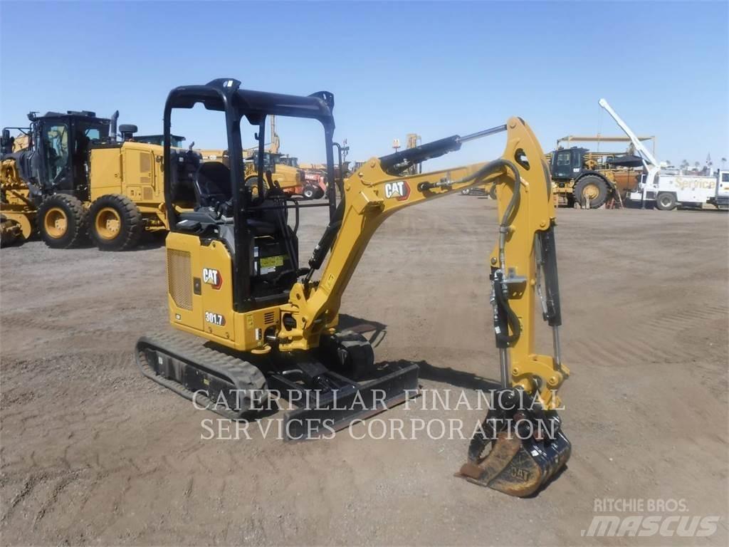 CAT 301.7-05CR Bandgrävare