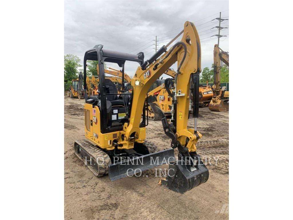 CAT 301.7-05CR Bandgrävare