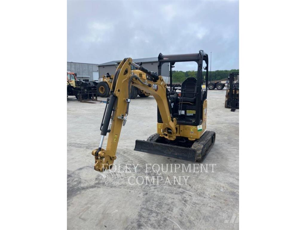 CAT 301.7-05LO Bandgrävare