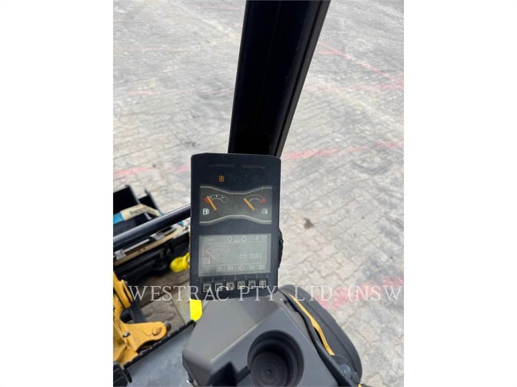 CAT 301.7CR Bandgrävare