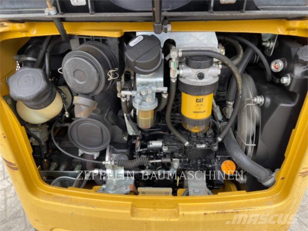 CAT 301.7D Bandgrävare