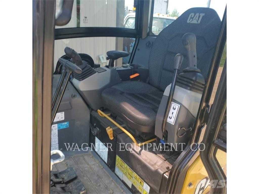CAT 301.8 Bandgrävare