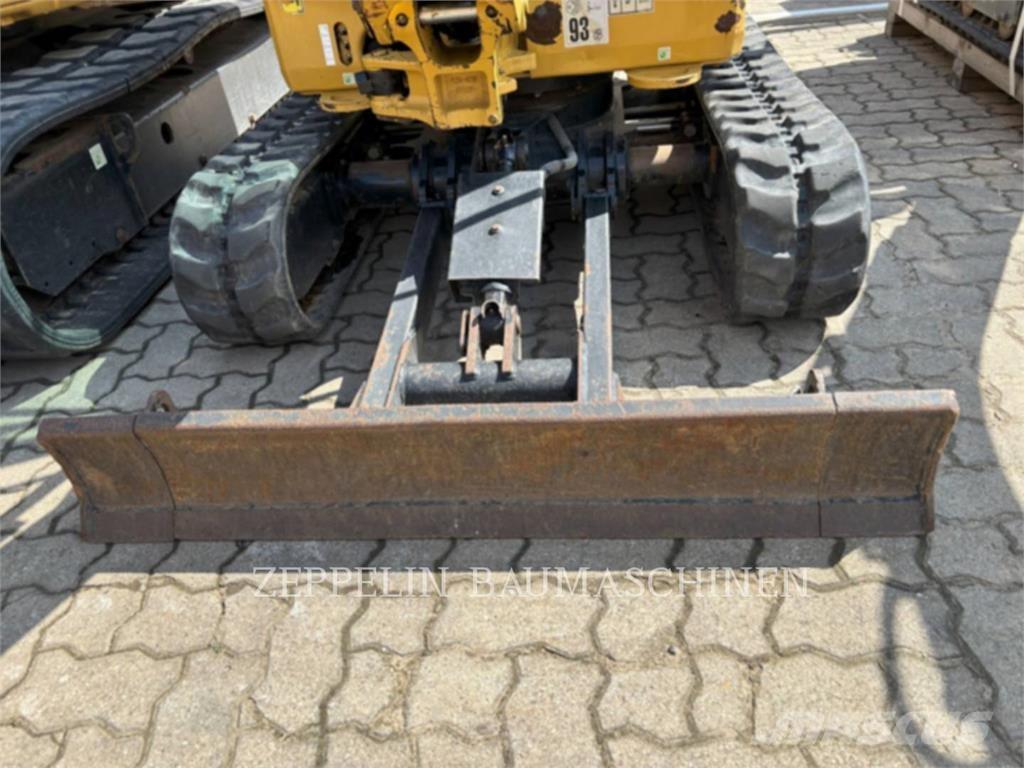 CAT 301.8-05A Bandgrävare