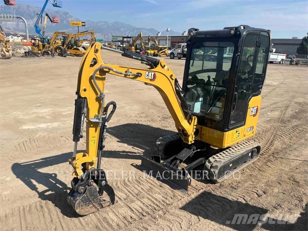 CAT 301.8 C3TH Bandgrävare
