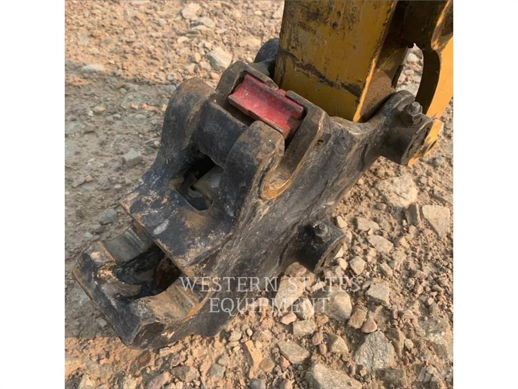 CAT 302 Bandgrävare