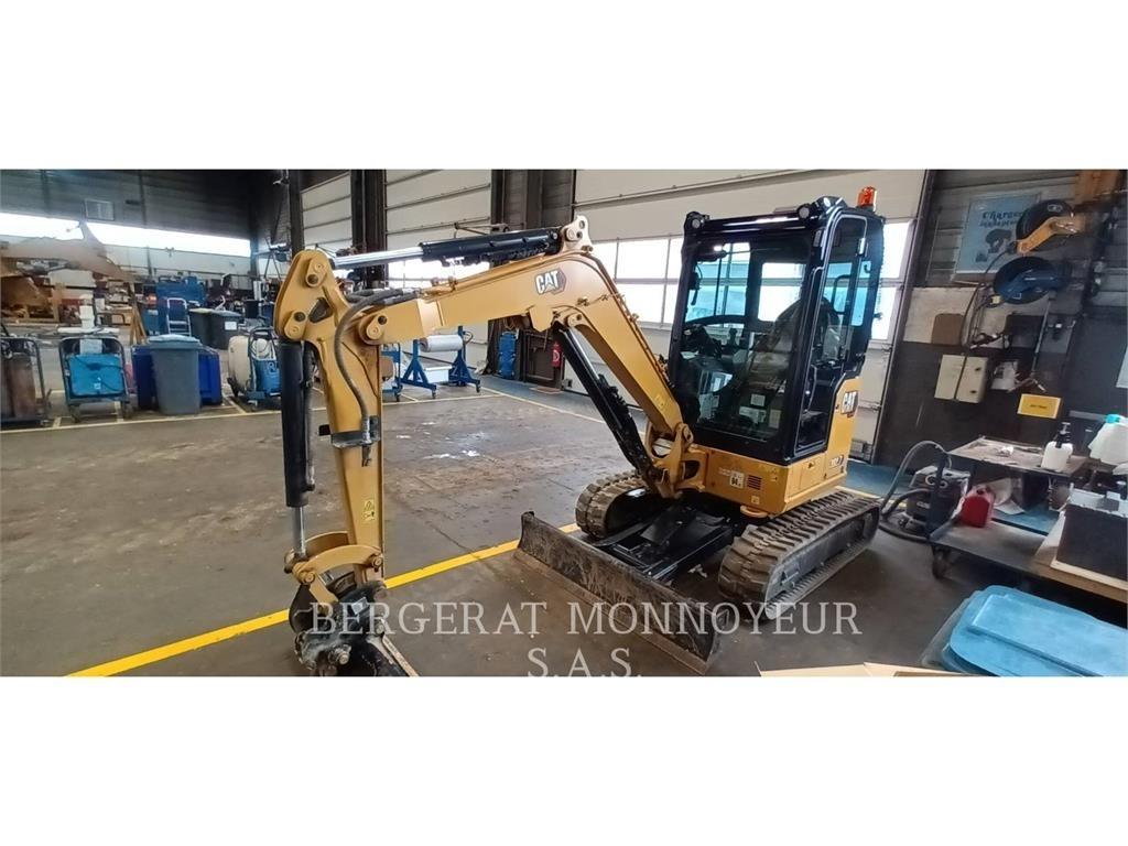 CAT 302.7 Bandgrävare