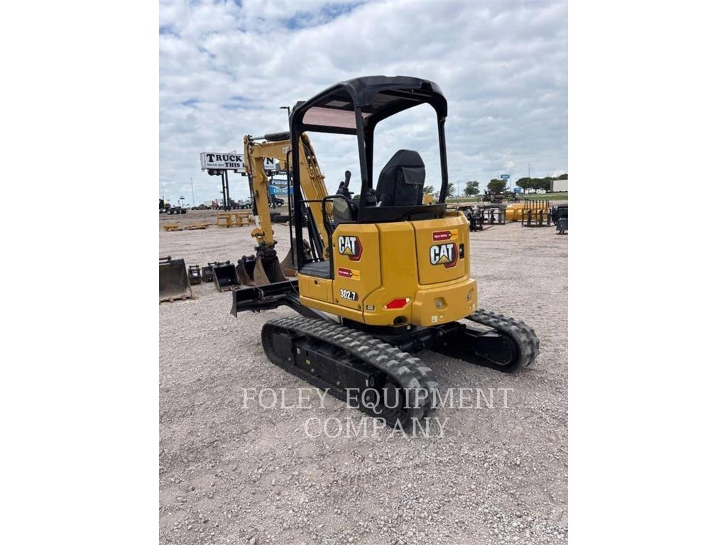 CAT 302.7-07LO Bandgrävare
