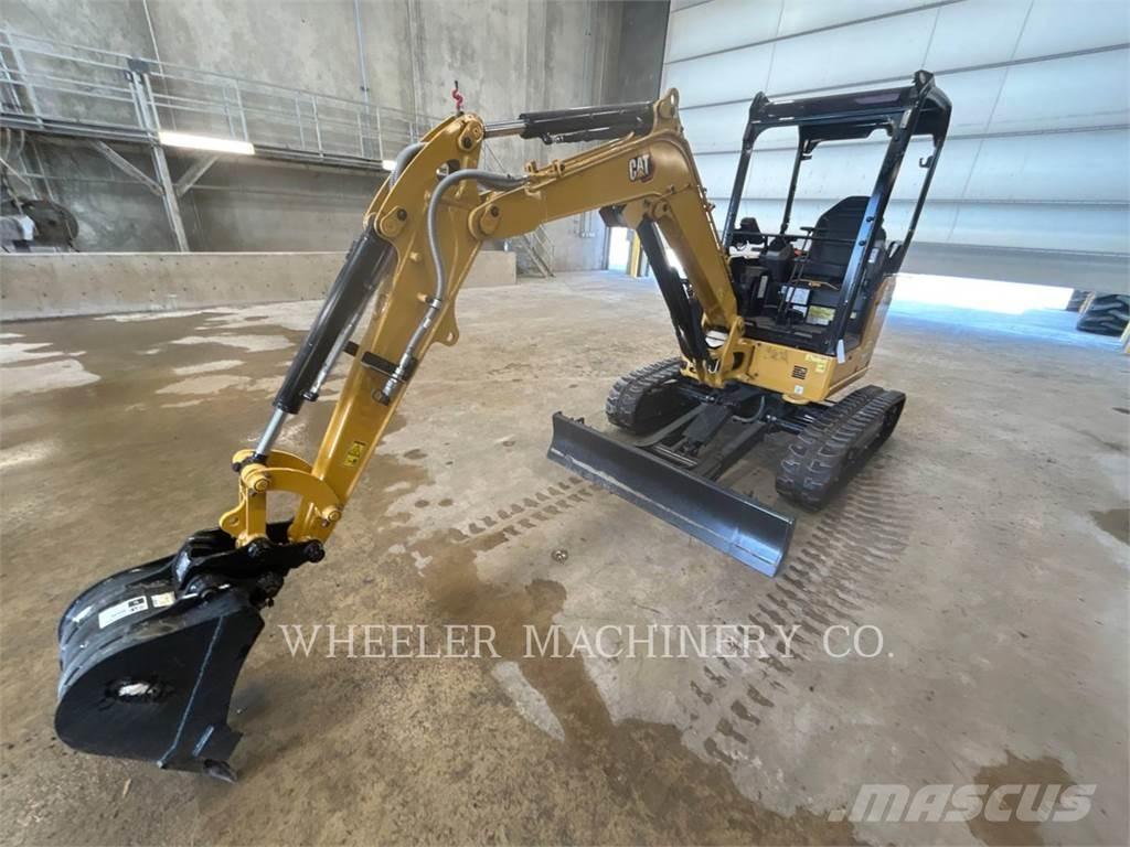 CAT 302.7 C1 Bandgrävare