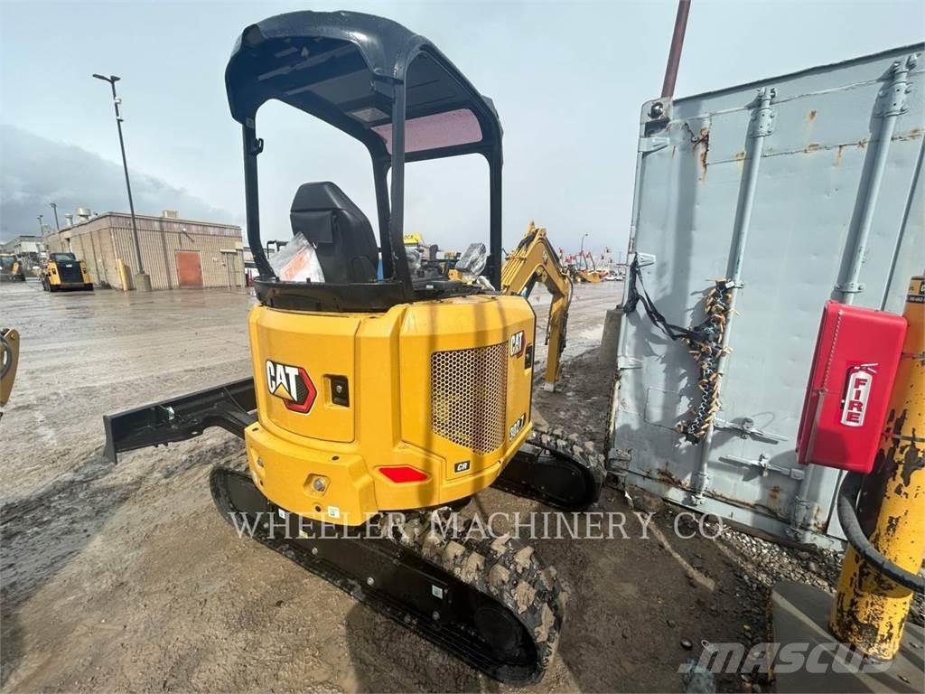 CAT 302.7 C1 Bandgrävare