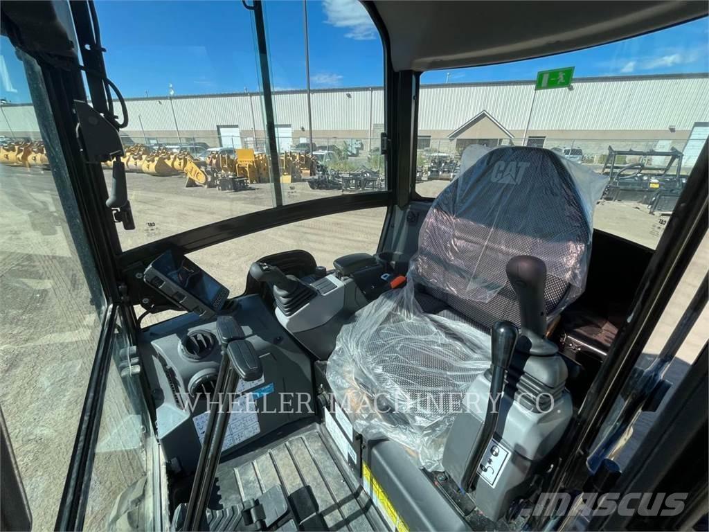 CAT 302.7 C3 Bandgrävare