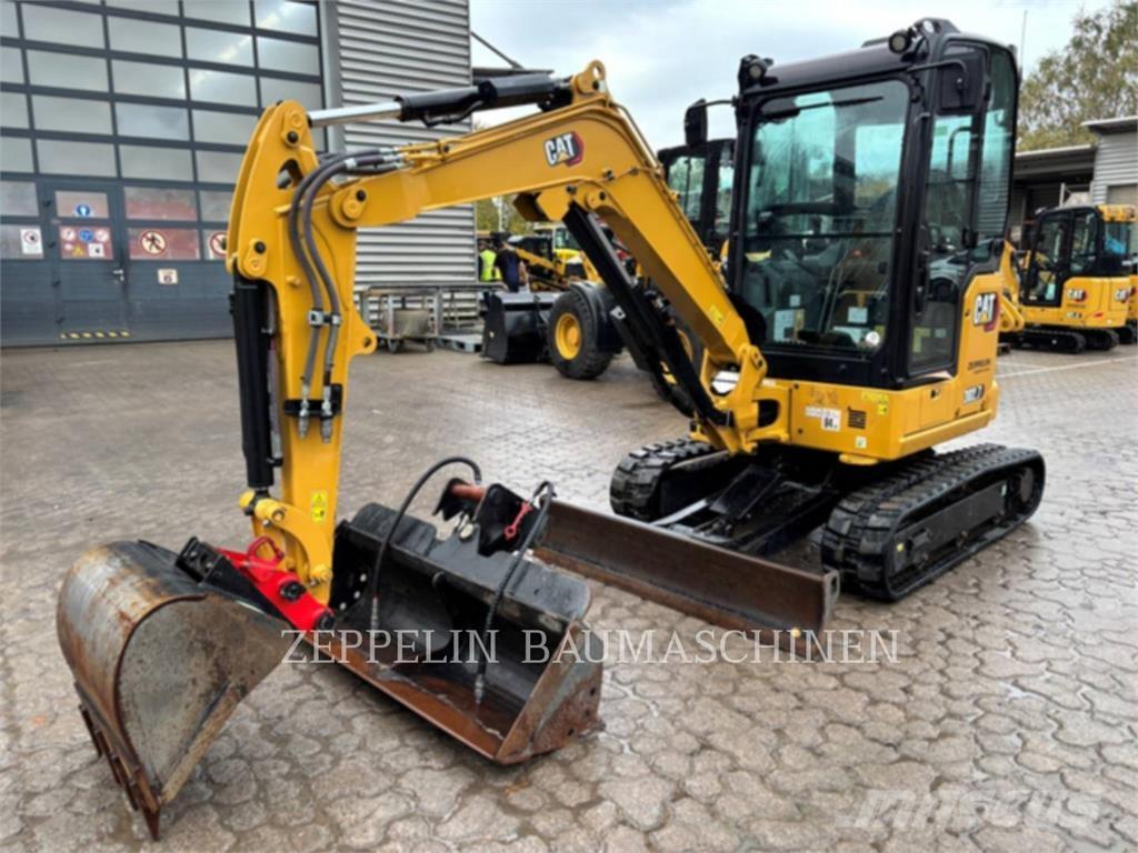 CAT 302.7CR-07 Bandgrävare