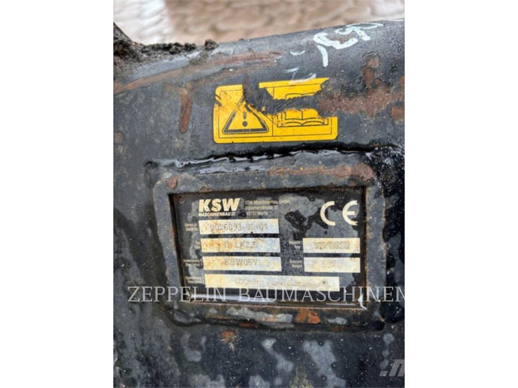 CAT 302.7D Bandgrävare