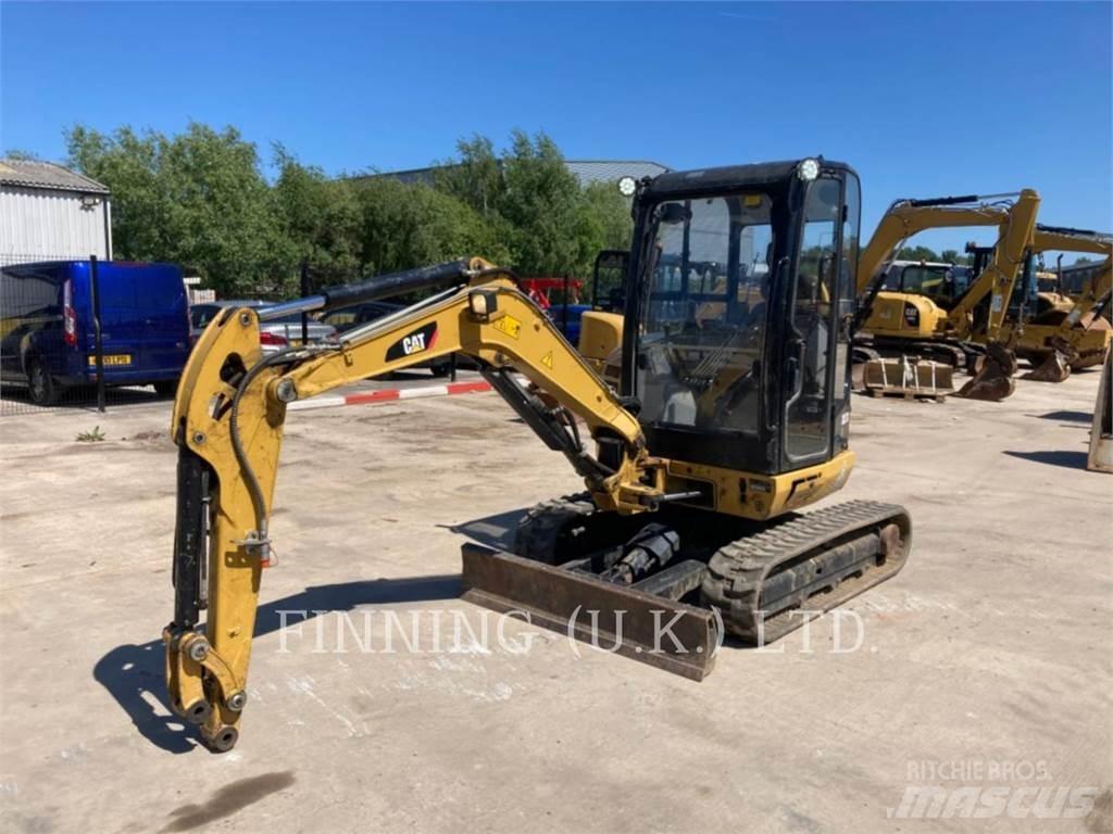 CAT 302.7D CAB Bandgrävare