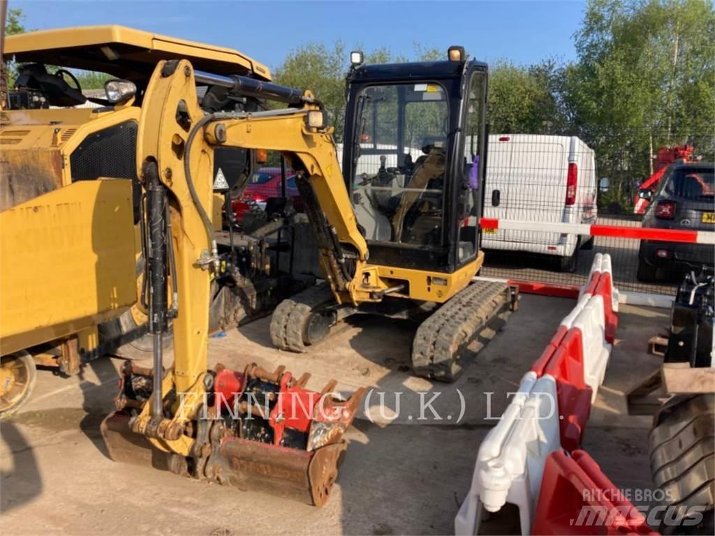CAT 302.7D CAB Bandgrävare